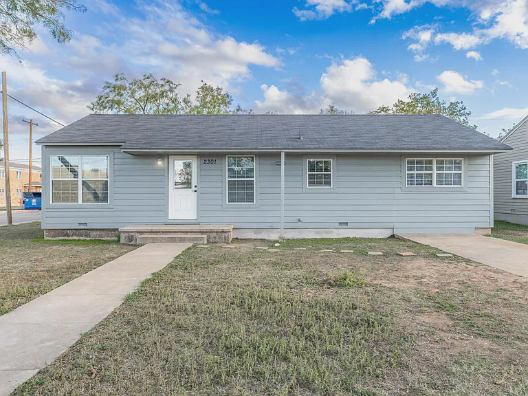 2301 Colorado Ave
