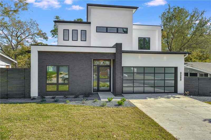 4509 Oakmont Blvd